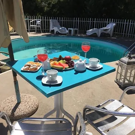 アパート Sandilos ソルソ